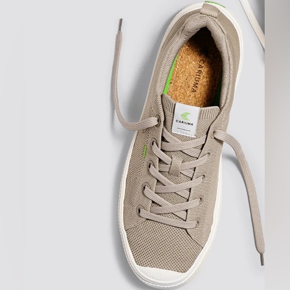 Cariuma IBI Low Sand Knit Sneakers - Picture 2 of 15